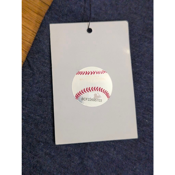 Boston Red Sox NWT Women's Short Sleeve V-neck Tee Large - Picture 6 of 11